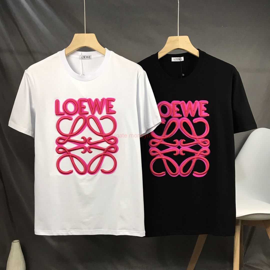 Designer Fashion Clothing Tees Tshirts 2023 New Loewe Couple Short Sleeve Tshirt Simple Color Matching Round Neck t Luxury Casual Streetwear Tops Rock Hip hop Shirts, Black
Designer Fashion Clothing Tees Tshirts 2023 New Loewe Couple Short Sleeve Tshirt Simple Color Matching Round Neck t Luxury Casual Streetwear Tops Rock Hip hop Shirts, Black
