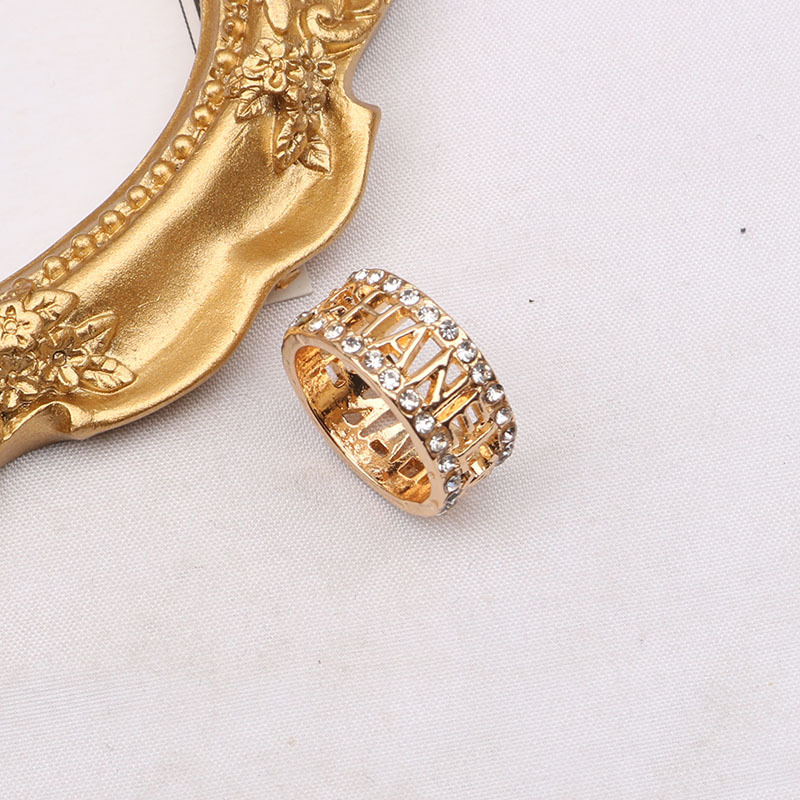 Fashion Style Lady Love Rings Women Fashion Wedding Designer Jewelry Woman 18k Gold Plated Copper Finger Adjustable
Fashion Style Lady Love Rings Women Fashion Wedding Designer Jewelry Woman 18k Gold Plated Copper Finger Adjustable