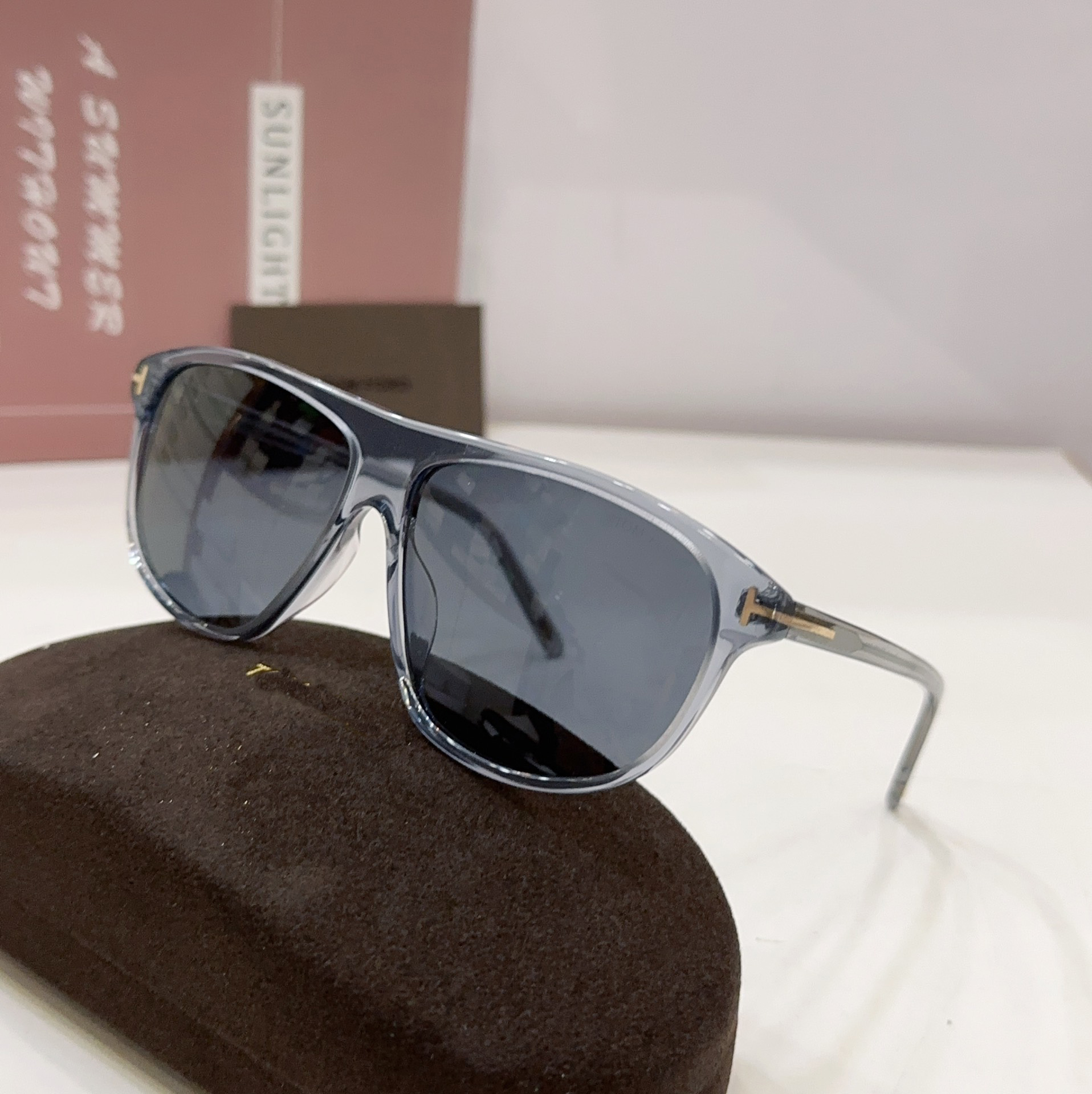 TOMFORD Sunglasses Plate Box Glasses Frame FORD Flat Glasses Full Frame Men's and Women's Sunglasses 5colors
TOMFORD Sunglasses Plate Box Glasses Frame FORD Flat Glasses Full Frame Men's and Women's Sunglasses 5colors
