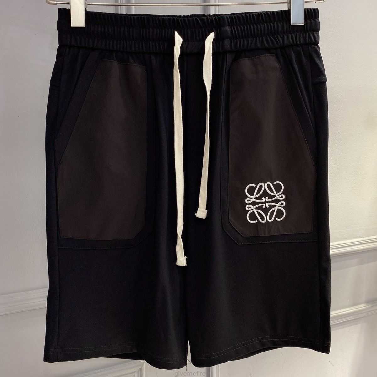 Designer Short Fashion Casual Clothing Loewe New Simple Casual Embroidery Sports Shorts 2022 Versatile Lightweight and Breathable Beach Pants for Men and Women Bea, Black (pure cotton fabric) versatile
Designer Short Fashion Casual Clothing Loewe New Simple Casual Embroidery Sports Shorts 2022 Versatile Lightweight and Breathable Beach Pants for Men and Women Bea, Black (pure cotton fabric) versatile