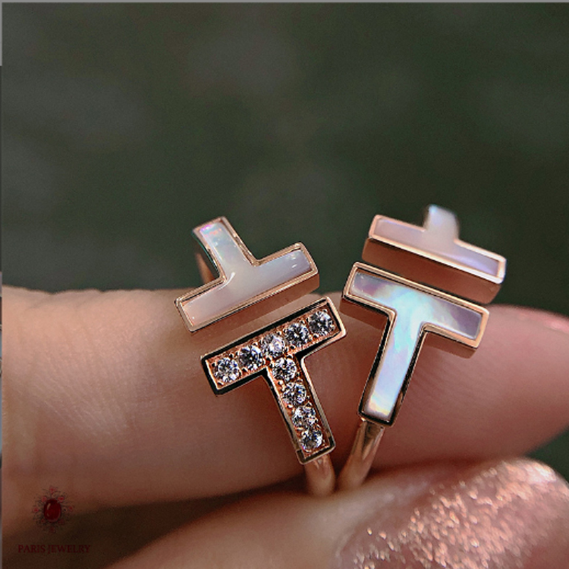 Brand luxury designer Ring The New double shaped opening 925 sterling silver Band 1.1 with original logo fashion woman jewelry rings
Brand luxury designer Ring The New double shaped opening 925 sterling silver Band 1.1 with original logo fashion woman jewelry rings