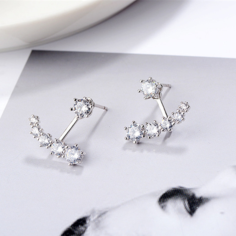 925 Sterling Silver Shiny Crystal Flower Stud Earrings for Women - Fashionable Zircon Pendants Ideal for Weddings