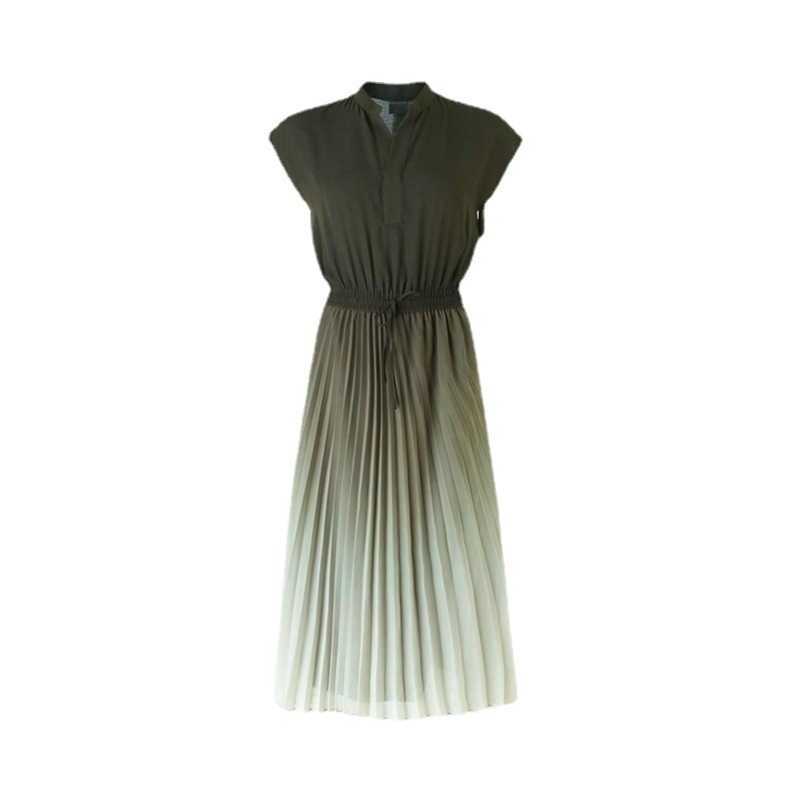 Elegant pleats tapering elastic waist dress new style for women in spring and summer, Blue
Elegant pleats tapering elastic waist dress new style for women in spring and summer, Blue