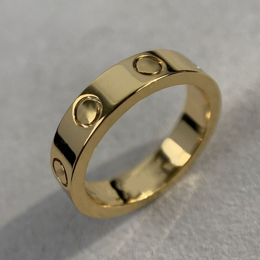 LOVE ring 3.6MM Thin wedding ring couple Gold plated 18K designer for woman for man quality official reproductions fashion luxury gift for exquisite gift with box 009
LOVE ring 3.6MM Thin wedding ring couple Gold plated 18K designer for woman for man quality official reproductions fashion luxury gift for exquisite gift with box 009