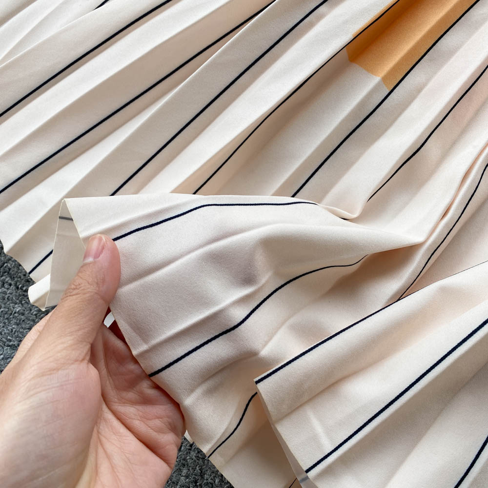 Two Piece Dress Sexy Sweater Contrast color Vertical Stripes Pleated Skirt Suits Women's Autumn Sleeveless Knitted Top Two Piece Long Skirt Sets 