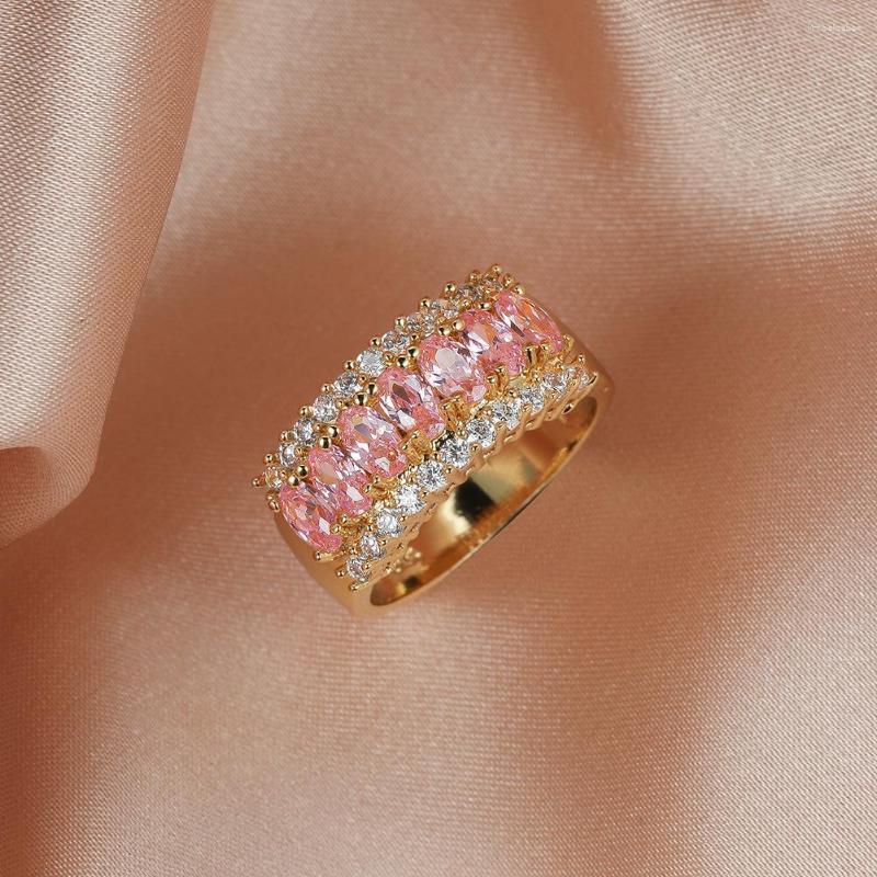 Wedding Rings Vintage Oval Pink Zircon For Women Gold Color Promise Engagement Ring CZ Bridal Party Bands Birthday Jewelry Gifts
Wedding Rings Vintage Oval Pink Zircon For Women Gold Color Promise Engagement Ring CZ Bridal Party Bands Birthday Jewelry Gifts