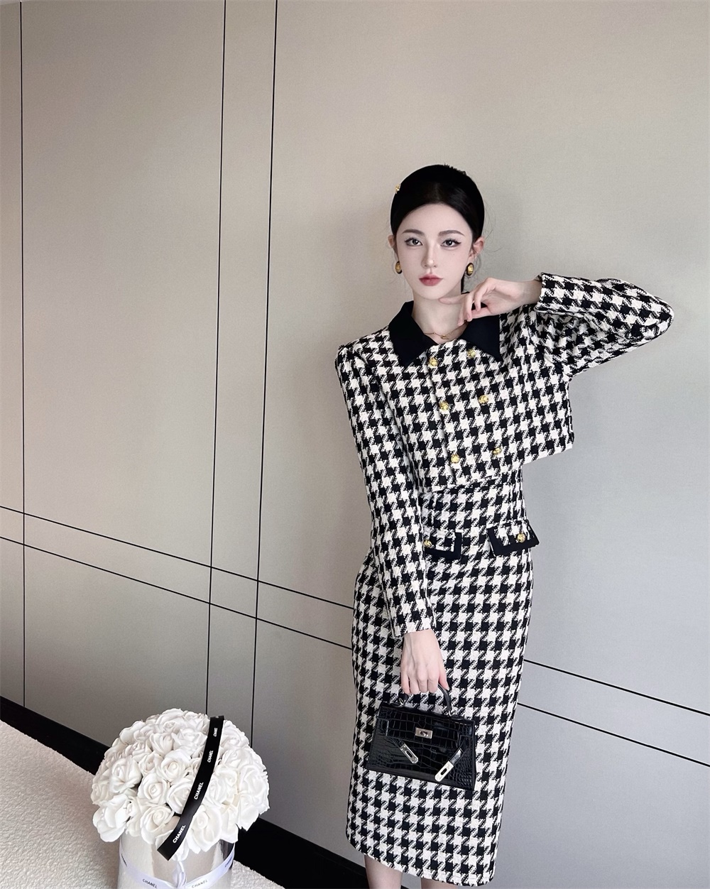 Two Piece Dress Winter Fashion Tweed Cropped Jacket Dress Sets Retro Plaid Short Coat Sexy Strapless Slim Bodycon Dress Two Piece Sets Women 2023