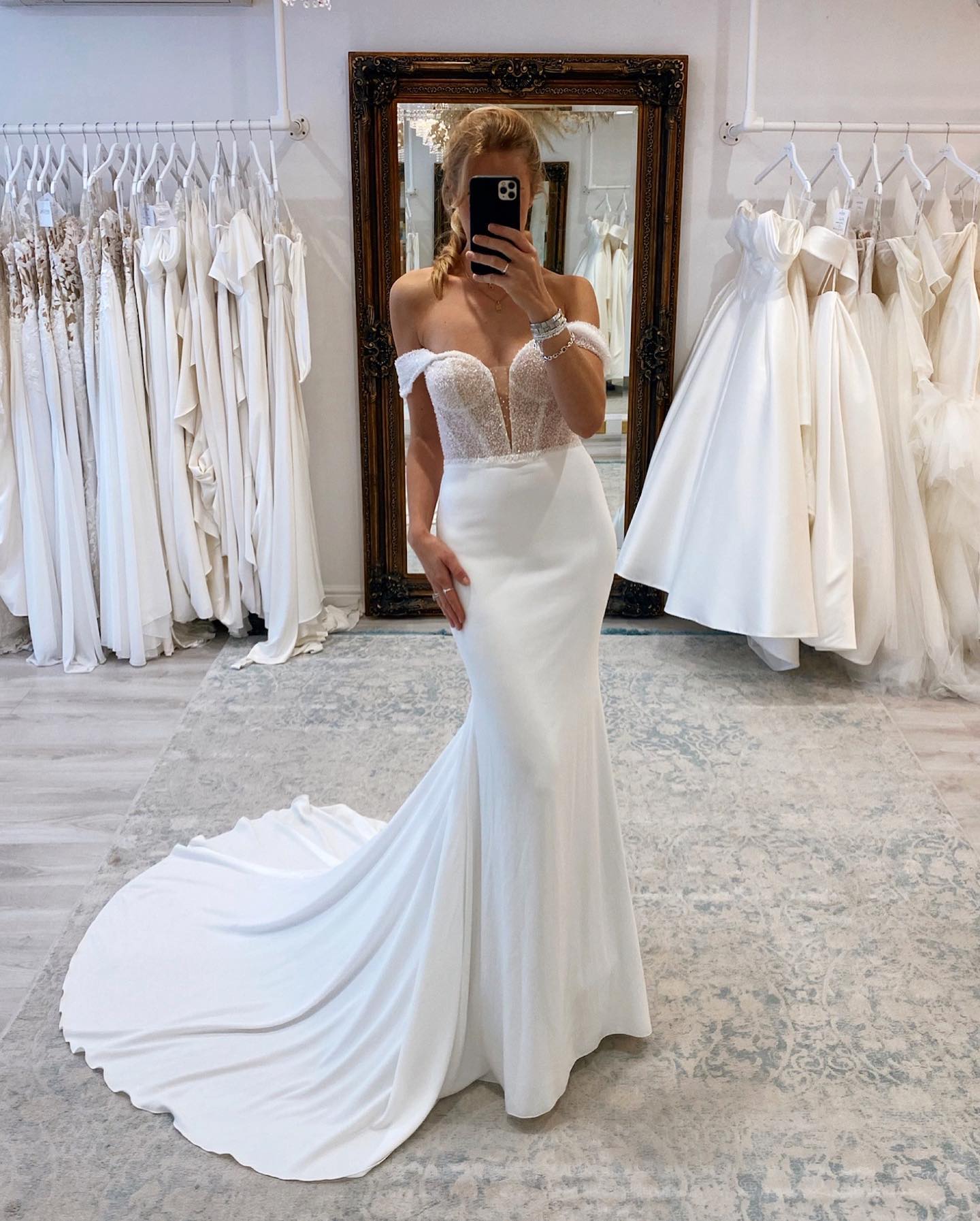 Elegant Mermaid Dresses Off Shoulder Glitter Top Wedding Dress Sweep Train Backless Wedding Bridal Gowns 0515