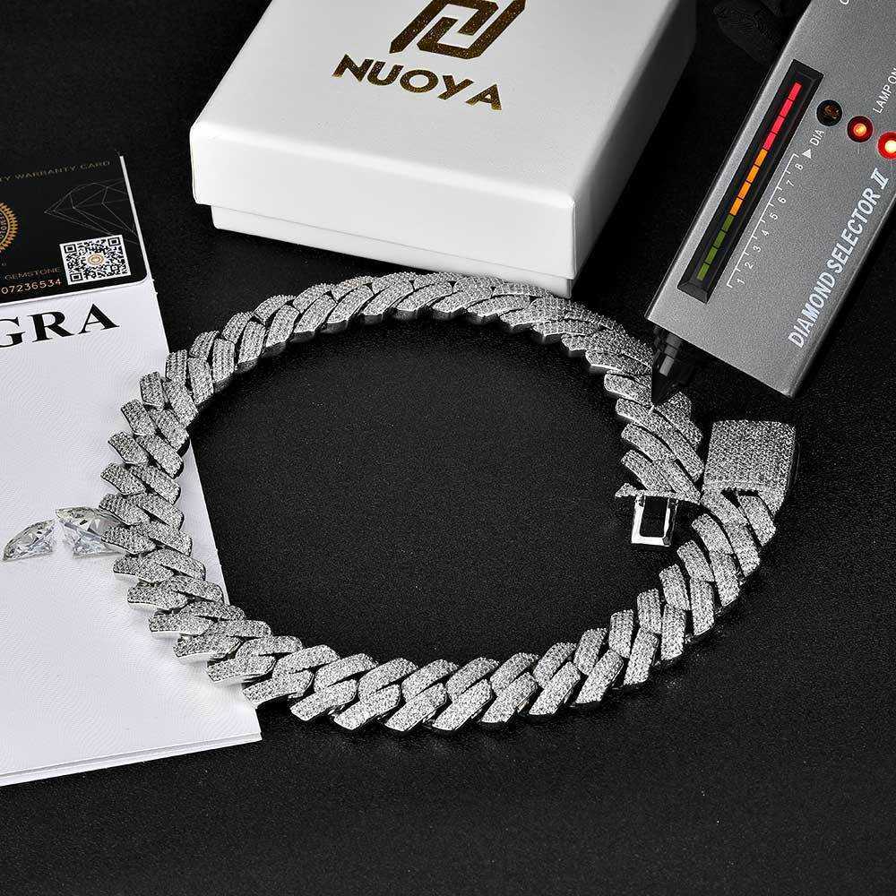 Hip Hop Jewelry 20mm Diamond Cuban Chain 925 Silver Necklace Fashion Brand Personality Mosan Diamond Men's Necklace Locket Necklaces
Hip Hop Jewelry 20mm Diamond Cuban Chain 925 Silver Necklace Fashion Brand Personality Mosan Diamond Men's Necklace Locket Necklaces