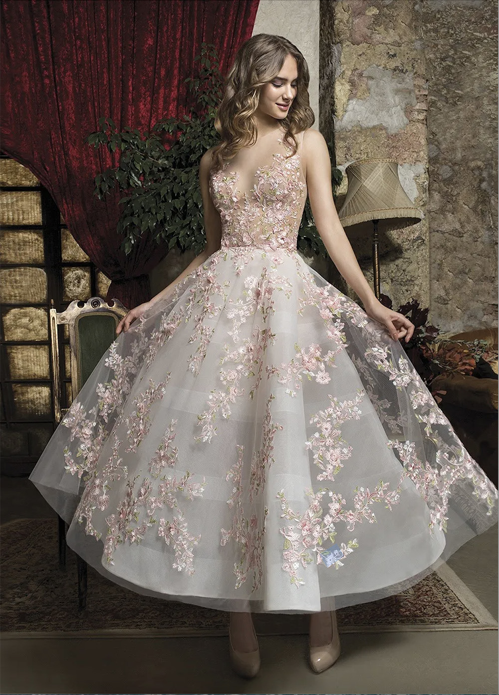 Fabulous Pink Floral Prom Dresses Appliqued Sheer Jewel Neck A Line Short Formal Evening Gowns Buttons Back Ankle Length Homecoming Dress