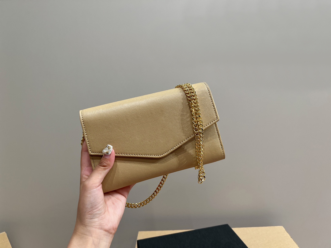 TZ Luxury Envelope Bags UPTOWN Gold/Silver Chain Bag Designer Mini Shoulder Bag Women's Crocodile Caviar Crossbody Bag Fashion Clutch Shoulder Bag lady handbags 19CM, Black/gold
TZ Luxury Envelope Bags UPTOWN Gold/Silver Chain Bag Designer Mini Shoulder Bag Women's Crocodile Caviar Crossbody Bag Fashion Clutch Shoulder Bag lady handbags 19CM, Black/gold