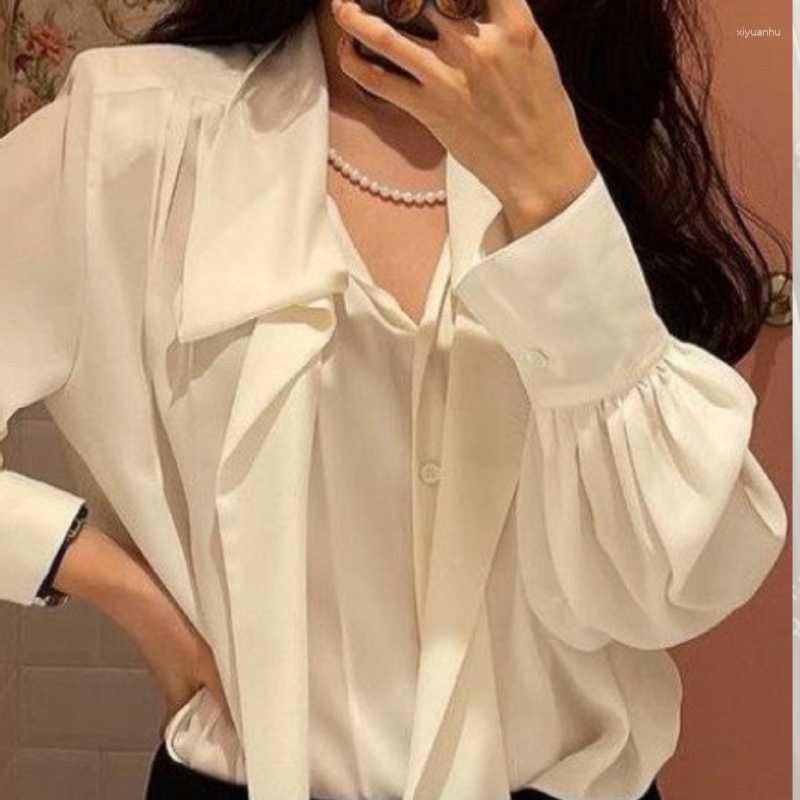 Women's Blouses 2023 Spring Women Three-dimensional Cut Glossy Floating Collar Sun Protection Shirt, Pure white
Women's Blouses 2023 Spring Women Three-dimensional Cut Glossy Floating Collar Sun Protection Shirt, Pure white