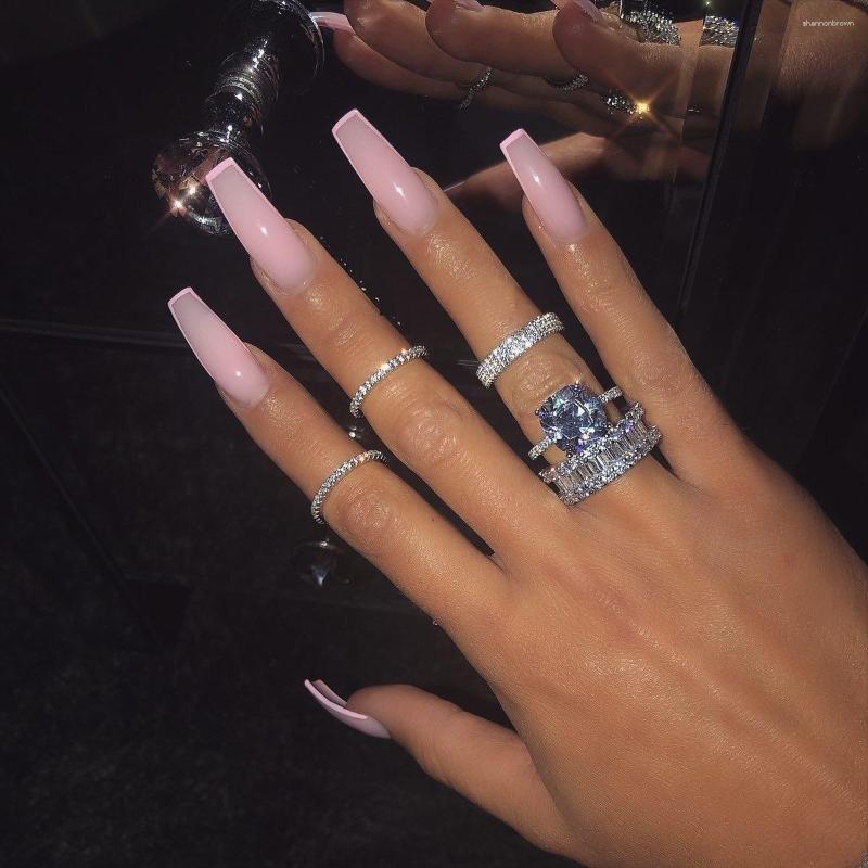 Wedding Rings 2023 Arrived Stacking Finger Band Micro Pave Round Square CZ Iced Out Engagement Ring
Wedding Rings 2023 Arrived Stacking Finger Band Micro Pave Round Square CZ Iced Out Engagement Ring