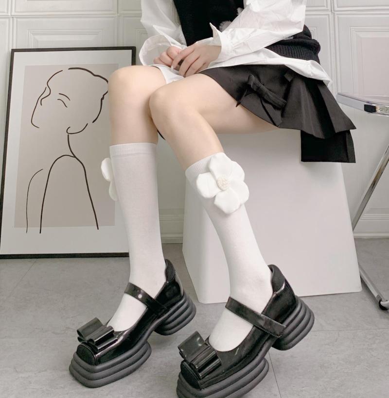 Women Socks Fashion Knee High Down Feather Big Flower White Lolita Solid Colors Thighs Stockings Spring Autumn For Womens, White feather floral
Women Socks Fashion Knee High Down Feather Big Flower White Lolita Solid Colors Thighs Stockings Spring Autumn For Womens, White feather floral