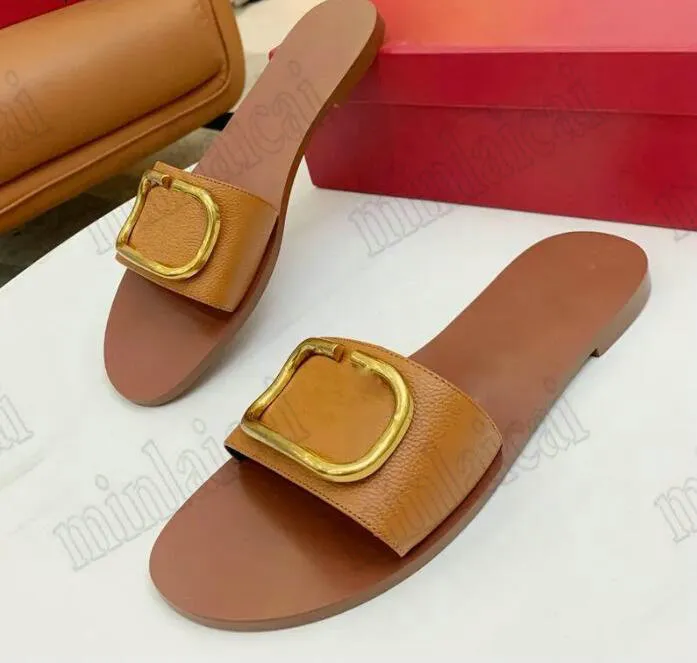 Designer Women's Slipper BIG V SIGNATURE TRANSPARENT POLYMER SLIDE SANDAL For Women design slip-on 5mm LOGO PVC flat sandals Summer Beac bOD, 01
Designer Women's Slipper BIG V SIGNATURE TRANSPARENT POLYMER SLIDE SANDAL For Women design slip-on 5mm LOGO PVC flat sandals Summer Beac bOD, 01