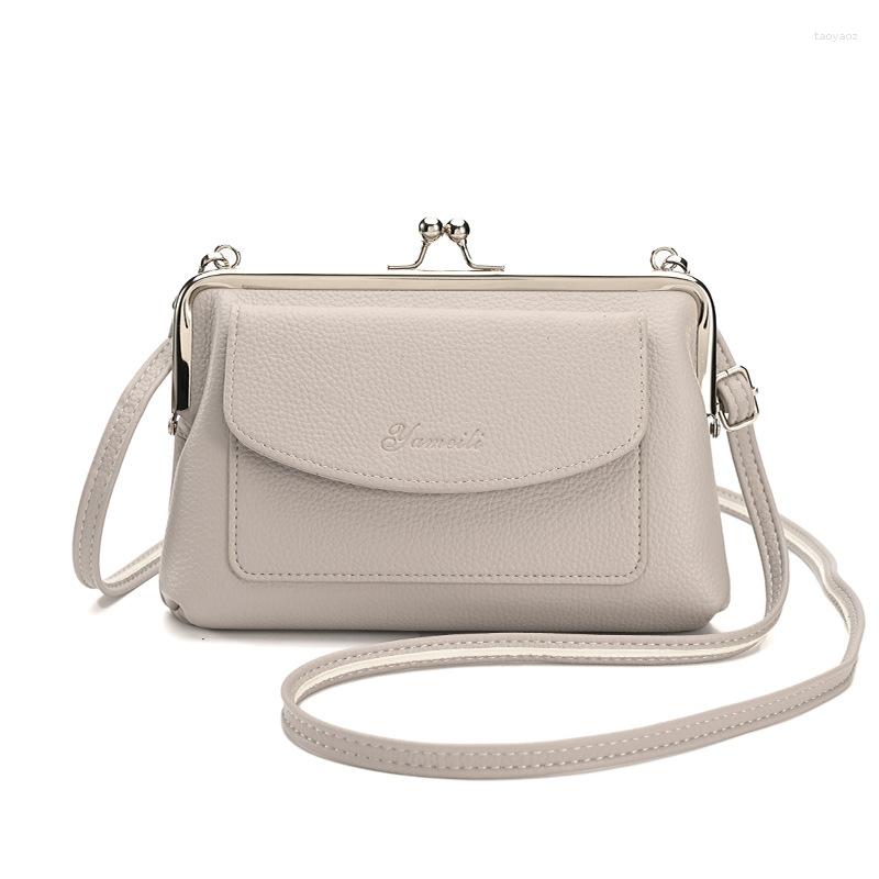 Evening Bags 2023 Flap Crossbody Women Mini PU Leather Shoulder Purses And Handbags For Girls Ladies Phone Simple Solid Designer Bag
Evening Bags 2023 Flap Crossbody Women Mini PU Leather Shoulder Purses And Handbags For Girls Ladies Phone Simple Solid Designer Bag