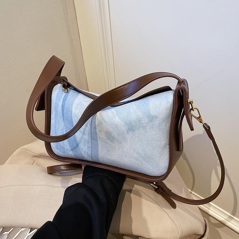 Evening Bags 2023 Fashion Women Pu Leather Handbag Large Capacity Denim Shoulder For Casual Zipper Clutch Phone Sac Crossbody, Blue with coffee
Evening Bags 2023 Fashion Women Pu Leather Handbag Large Capacity Denim Shoulder For Casual Zipper Clutch Phone Sac Crossbody, Blue with coffee