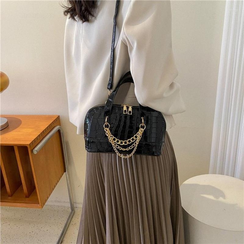 Evening Bags Fashion Shell For Women Shoulder Ladies Handbags Women's Crossbody Totes Luxury Designer Hand Female 2023, White
Evening Bags Fashion Shell For Women Shoulder Ladies Handbags Women's Crossbody Totes Luxury Designer Hand Female 2023, White