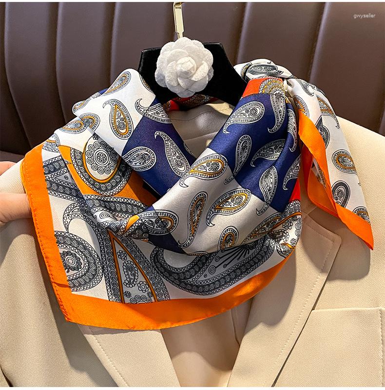 Scarves 70X70CM Small Scarf Fashion Silk Four Seasons Square Kerchief Luxury Bandanna Print Bandannas Sunscreen Headcloth
Scarves 70X70CM Small Scarf Fashion Silk Four Seasons Square Kerchief Luxury Bandanna Print Bandannas Sunscreen Headcloth