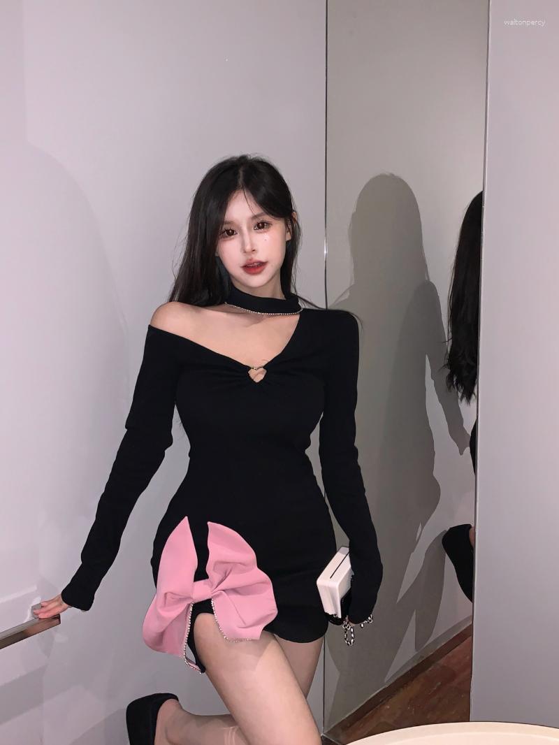 Casual Dresses 2023 Spring Pure Sexy Dress Women' Off Shoulder Long-sleeved Bow Slim Fit Wrap Hip Fashion Elegant Female Clothes, Black
Casual Dresses 2023 Spring Pure Sexy Dress Women' Off Shoulder Long-sleeved Bow Slim Fit Wrap Hip Fashion Elegant Female Clothes, Black
