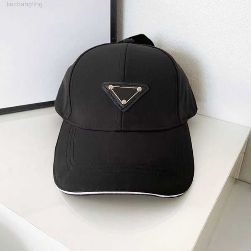 Top Quality Popular Ball Caps Canvas Leisure Designers Fashion Sun Hat for Outdoor Sport Men Strapback Famous Baseball Capiuit, Black
Top Quality Popular Ball Caps Canvas Leisure Designers Fashion Sun Hat for Outdoor Sport Men Strapback Famous Baseball Capiuit, Black