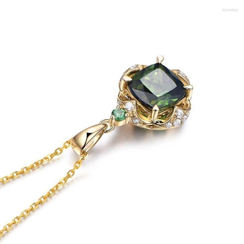 Pendant Necklaces Bohemian Crystal Inlaid Necklace Women's Austrian Green Rhinestone Sliding Accessory Jewelry
Pendant Necklaces Bohemian Crystal Inlaid Necklace Women's Austrian Green Rhinestone Sliding Accessory Jewelry