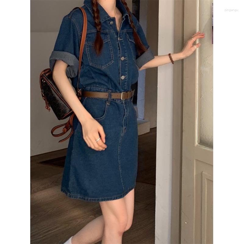 Casual Dresses Summer Blue Denim Dress Women Turn-down Collar Short Sleeve Pullover Korean Fashion Button Pocket Skirt
Casual Dresses Summer Blue Denim Dress Women Turn-down Collar Short Sleeve Pullover Korean Fashion Button Pocket Skirt