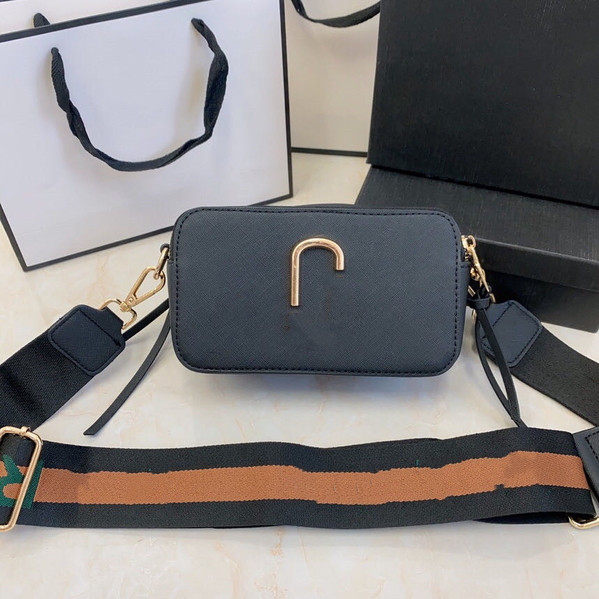 Brand women's Messenger Bags New women's bag, small square bag, camera bag, one shoulder crossbody bags, Khaki 1594
Brand women's Messenger Bags New women's bag, small square bag, camera bag, one shoulder crossbody bags, Khaki 1594
