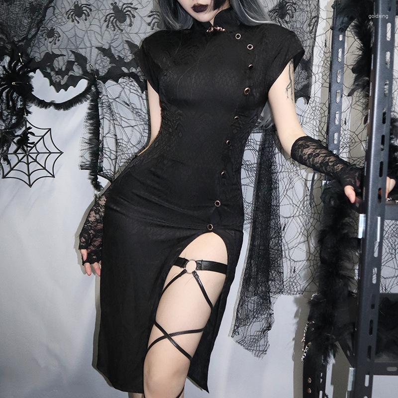 Ethnic Clothing Retro Cheongsam Uniform High Slit Chinese Sexy Underwear Lingerie Qipao Dress Female Satin Dresses Halloween Cosplay Costume
Ethnic Clothing Retro Cheongsam Uniform High Slit Chinese Sexy Underwear Lingerie Qipao Dress Female Satin Dresses Halloween Cosplay Costume