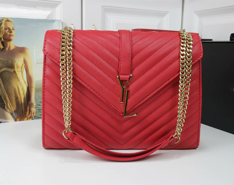 Fashion Designer Woman Bag Women Shoulder bag Handbag Purse Genuine Leather cross body chain high grade quality, Red
Fashion Designer Woman Bag Women Shoulder bag Handbag Purse Genuine Leather cross body chain high grade quality, Red