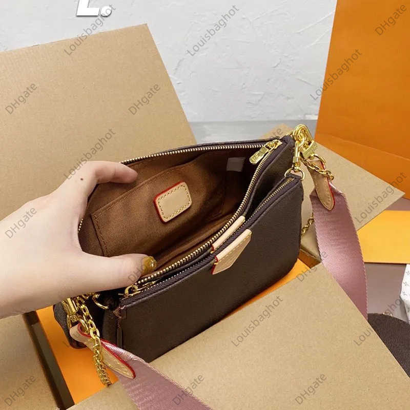 2023 Designers Bags Classic Women's Handbag Printed Flowers Border Double-sided Wide Chain Shoulder Strap Crossbody Bag01, #1
2023 Designers Bags Classic Women's Handbag Printed Flowers Border Double-sided Wide Chain Shoulder Strap Crossbody Bag01, #1