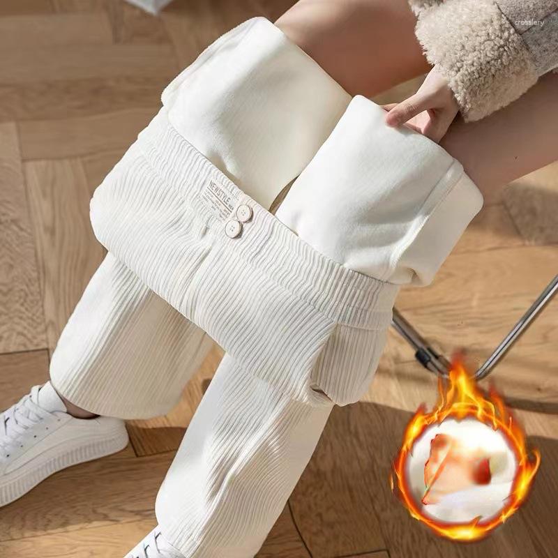 Women's Pants Vintage Plus Velvet Wide Leg Women Winter Thick High Waist Chenille Pantalones Full Length Warm Beige Baggy Trousers A525, Black
Women's Pants Vintage Plus Velvet Wide Leg Women Winter Thick High Waist Chenille Pantalones Full Length Warm Beige Baggy Trousers A525, Black