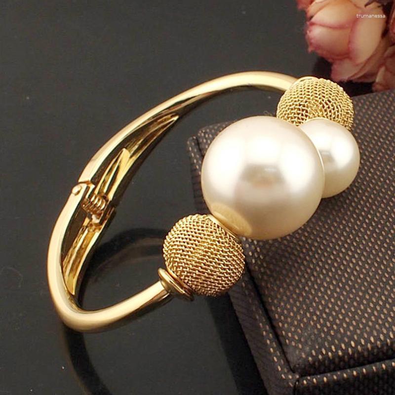 Bangle Fashion Alloy Simulated Pearl Bracelets Charming Women Accessories Metal Statement JewelryBangleBangle Raym22
Bangle Fashion Alloy Simulated Pearl Bracelets Charming Women Accessories Metal Statement JewelryBangleBangle Raym22