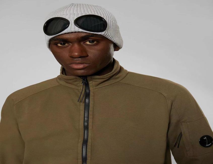 Two glasses CP COMPANY beanies Autumn Winter warm ski hats knitted thick skull caps CP hat goggles beanies8906552
Two glasses CP COMPANY beanies Autumn Winter warm ski hats knitted thick skull caps CP hat goggles beanies8906552