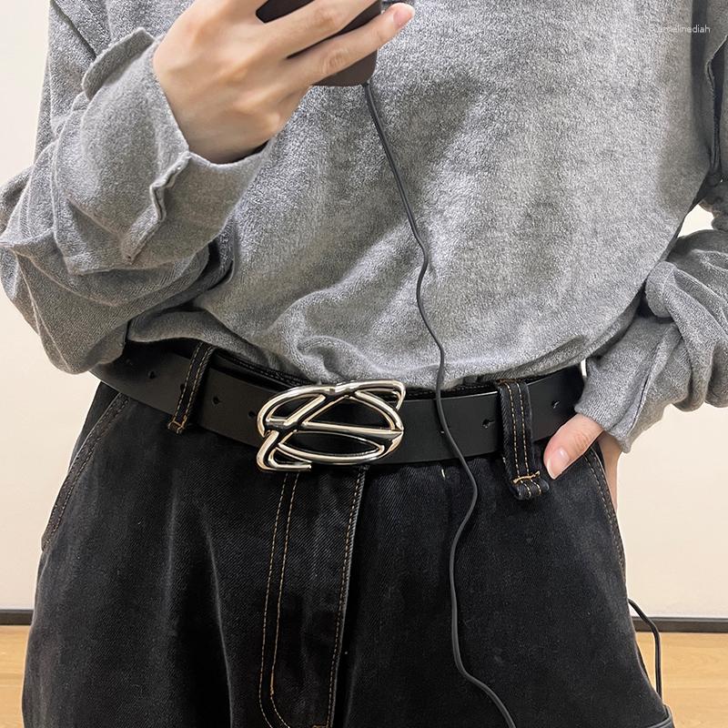 Belts Fashion Geometric Buckle Jeans Black Waist Belt Y2k Leather For Woman Adjustable Vintage Strap Female Waistband Accessories, Style 03
Belts Fashion Geometric Buckle Jeans Black Waist Belt Y2k Leather For Woman Adjustable Vintage Strap Female Waistband Accessories, Style 03