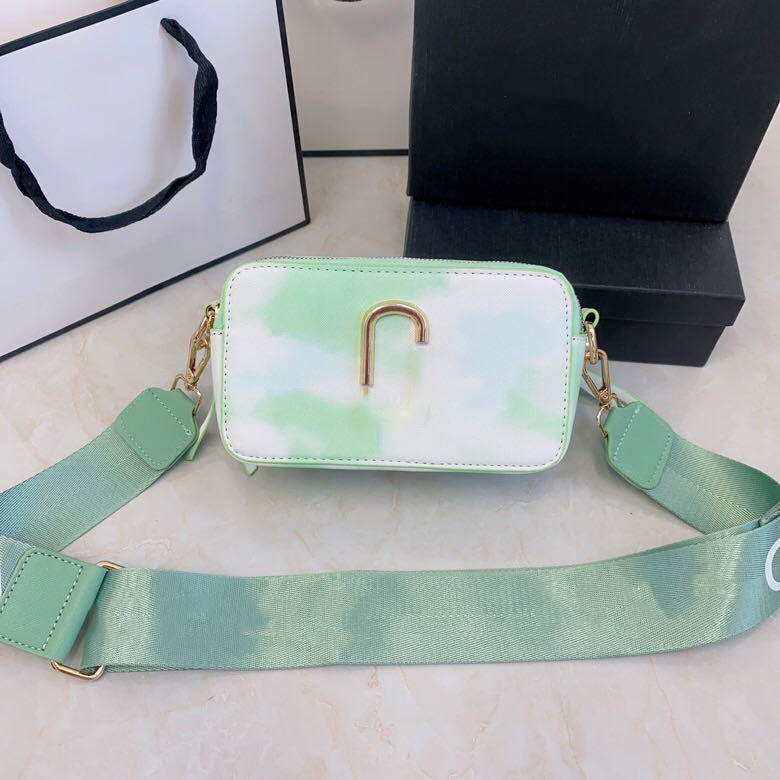 Brand 23SS women's Messenger Bags New women's bag, small square bag, camera bag, one shoulder crossbody bags 1594#, Khaki 1594
Brand 23SS women's Messenger Bags New women's bag, small square bag, camera bag, one shoulder crossbody bags 1594#, Khaki 1594