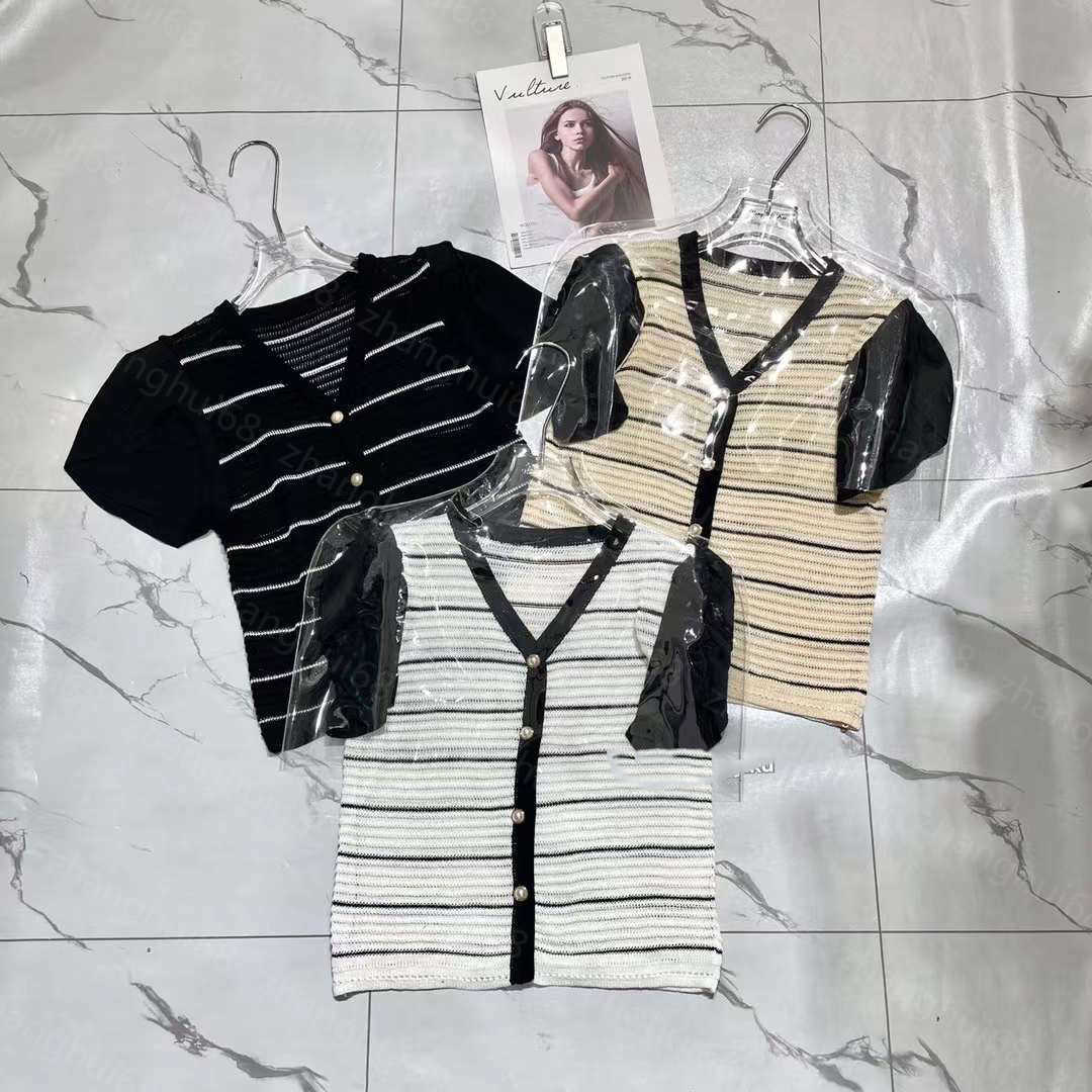 23ss Womens Knits womens designer clothing Color matching stripe knit short-sleeved cardigan tops High quality womens clothes, 12
23ss Womens Knits womens designer clothing Color matching stripe knit short-sleeved cardigan tops High quality womens clothes, 12
