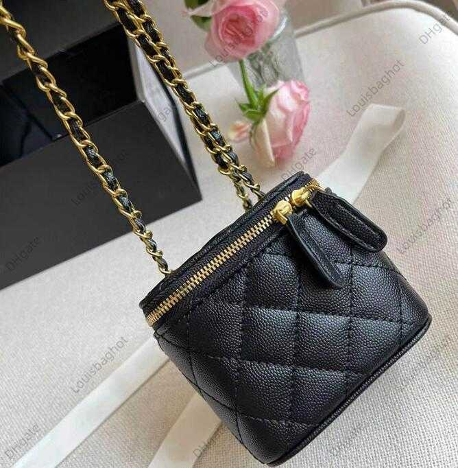 Women Crossbody Bags Shoulder Handbags Mini Portable Box Cosmetic Lipstick Bag Sheepskin Black Ladies Fashion Small Purses Golden Ball Chain 11cm
Women Crossbody Bags Shoulder Handbags Mini Portable Box Cosmetic Lipstick Bag Sheepskin Black Ladies Fashion Small Purses Golden Ball Chain 11cm
