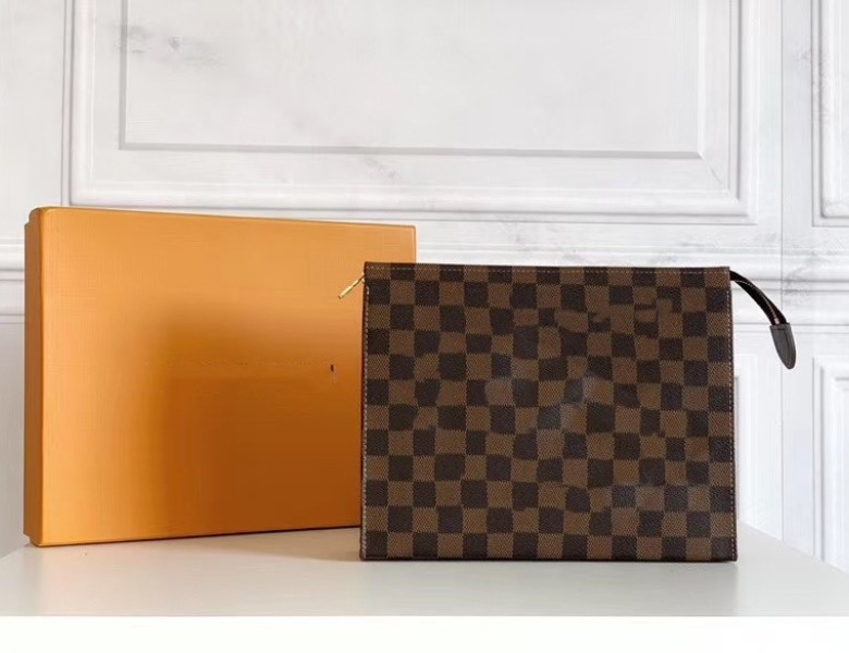 Designers Clutch Bags tote bag wallet Men crossbody Women Luxurys Handbags Lady Classic Large Capacity Brown Purses Business POUCH Wash Bag 26*20*5cm N47542, Dust bag 
Designers Clutch Bags tote bag wallet Men crossbody Women Luxurys Handbags Lady Classic Large Capacity Brown Purses Business POUCH Wash Bag 26*20*5cm N47542, Dust bag