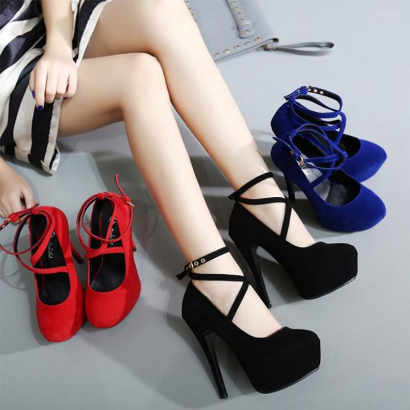 Dress Shoes Super High Heels 14cm Fashion Platform Women Pumps 2023 Autumn Flock Cross Buckle Ladies Red Black Round Toe Wedding Party
Dress Shoes Super High Heels 14cm Fashion Platform Women Pumps 2023 Autumn Flock Cross Buckle Ladies Red Black Round Toe Wedding Party