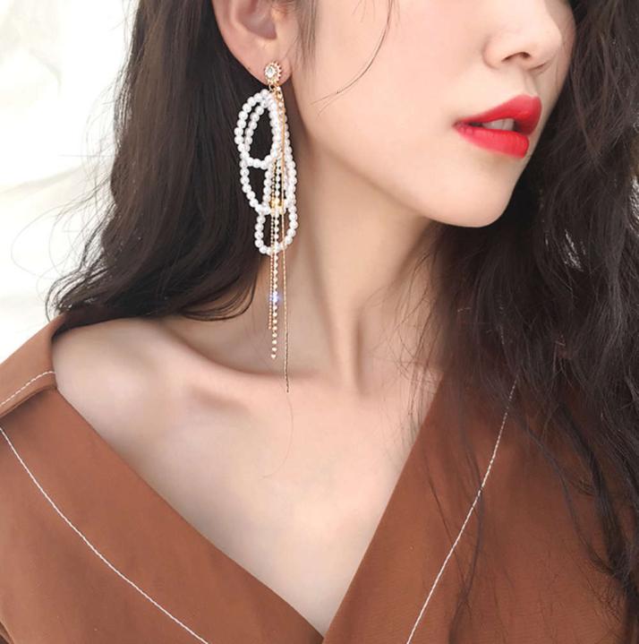 2021925 Dangle temperament fashion exaggerated geometric square diamond earrings net red simple female rectangular long section TP6838315 
2021925 Dangle temperament fashion exaggerated geometric square diamond earrings net red simple female rectangular long section TP6838315
