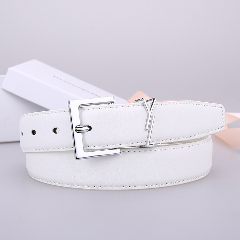 Luxury Designer Belt for Women Genuine Leather Cowhide Width 3cm Men Designers Belts Bronze Buckle Silver Womens Waistband Cintura, Belt + gift box
Luxury Designer Belt for Women Genuine Leather Cowhide Width 3cm Men Designers Belts Bronze Buckle Silver Womens Waistband Cintura, Belt + gift box