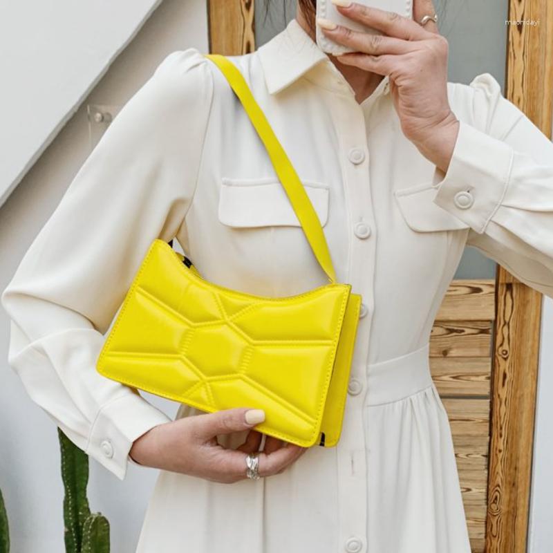 Evening Bags Spring Autumn Women Small Square 2023 Fashion Shoulder Bag Ruched Vintage Handbag, Black
Evening Bags Spring Autumn Women Small Square 2023 Fashion Shoulder Bag Ruched Vintage Handbag, Black