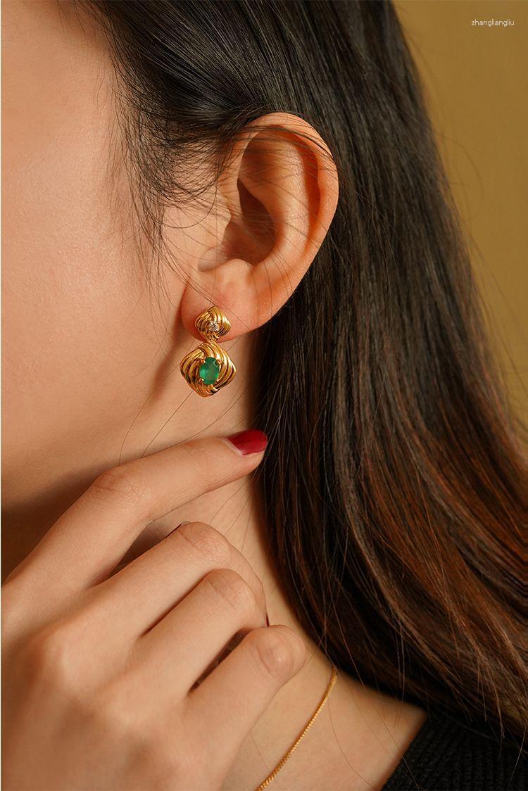 Dangle Earrings Original Vintage 18K Gold Plated Emerald Rhinestone Ear Drop Stud Cuff Luxury Gemstone Accessories Jewelry
Dangle Earrings Original Vintage 18K Gold Plated Emerald Rhinestone Ear Drop Stud Cuff Luxury Gemstone Accessories Jewelry