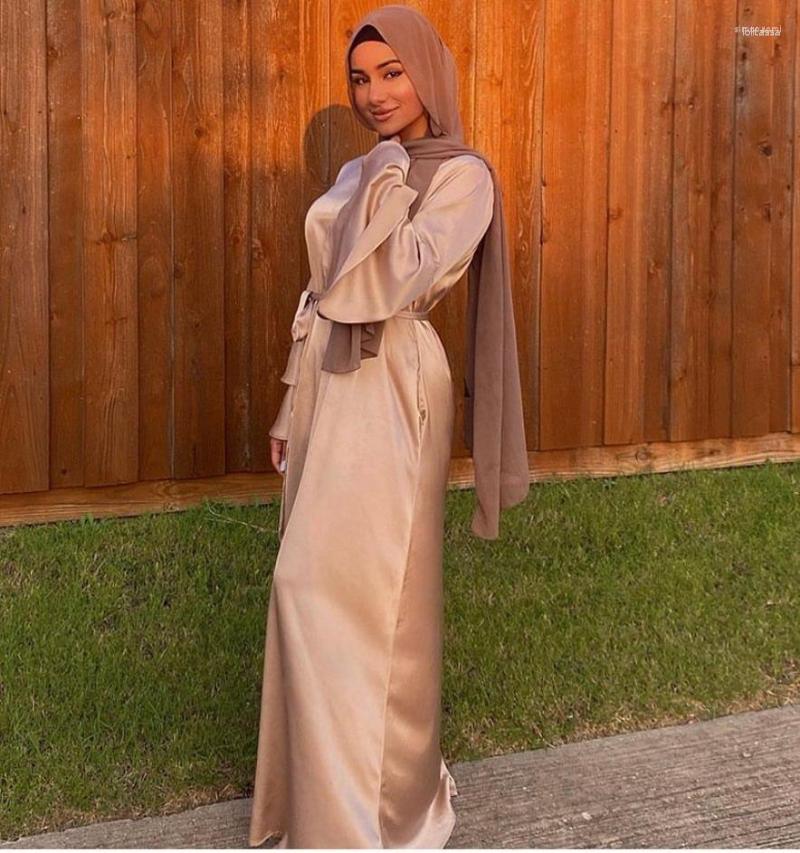 Ethnic Clothing Satin Dresses For Women Abaya Dubai Turkey Islam Hijab Ramadan Eid Mubarak Muslim Fashion Dress Vestidos Robe Musulmane
Ethnic Clothing Satin Dresses For Women Abaya Dubai Turkey Islam Hijab Ramadan Eid Mubarak Muslim Fashion Dress Vestidos Robe Musulmane