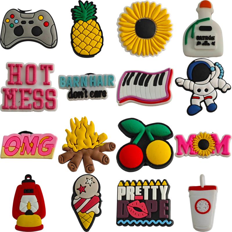 Shoe Parts Accessories Decoration Charms For Clog Sandals Cute Kids Boys Teens Adts Men Party Gifts Drop Delivery Ota12
Shoe Parts Accessories Decoration Charms For Clog Sandals Cute Kids Boys Teens Adts Men Party Gifts Drop Delivery Ota12