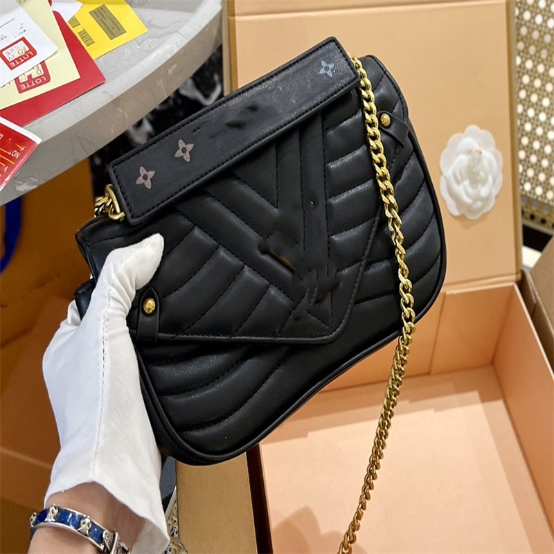 Luxury Designer Shoulder Bages Handbag Bag Gold Chain Crossbody Bag Wallet Purses V Double Letters Handbags Tote Luxury Women Bags, Customize
Luxury Designer Shoulder Bages Handbag Bag Gold Chain Crossbody Bag Wallet Purses V Double Letters Handbags Tote Luxury Women Bags, Customize