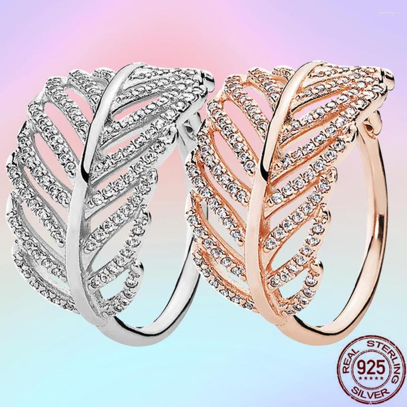 Cluster Rings Paylor Classic 925 Sterling Silver Sparkling Majestic Feathers With Crystal Ring For Women Wedding Party Europe S925 Jewelry
Cluster Rings Paylor Classic 925 Sterling Silver Sparkling Majestic Feathers With Crystal Ring For Women Wedding Party Europe S925 Jewelry
