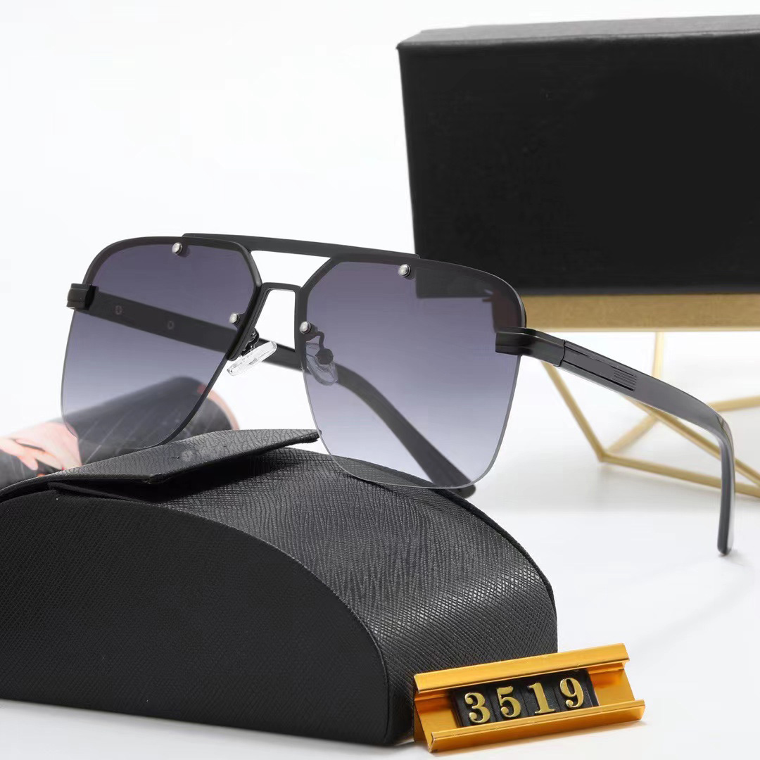 luxurys designers sunglasses wholesale sunglasses polarized luxurys sunglasses for woman High Quality eyeglass Women Men buff glasses Womens Sun glass
luxurys designers sunglasses wholesale sunglasses polarized luxurys sunglasses for woman High Quality eyeglass Women Men buff glasses Womens Sun glass