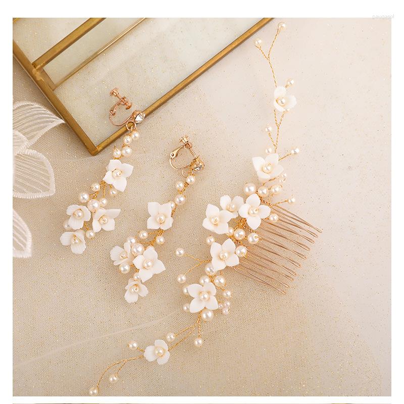 Hair Clips Small Porcelain Flower Bridal Comb Piece Gold Color Pearls Women Headpiece Handmade Wedding Accessories
Hair Clips Small Porcelain Flower Bridal Comb Piece Gold Color Pearls Women Headpiece Handmade Wedding Accessories